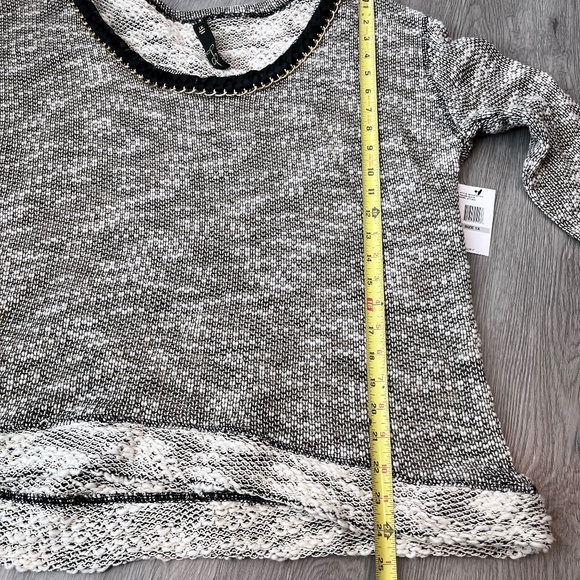 Jessica Simpson Women's Black Marbled Ribbon Chain Link Neck Sweater Plus Sz 1X - Picture 10 of 13